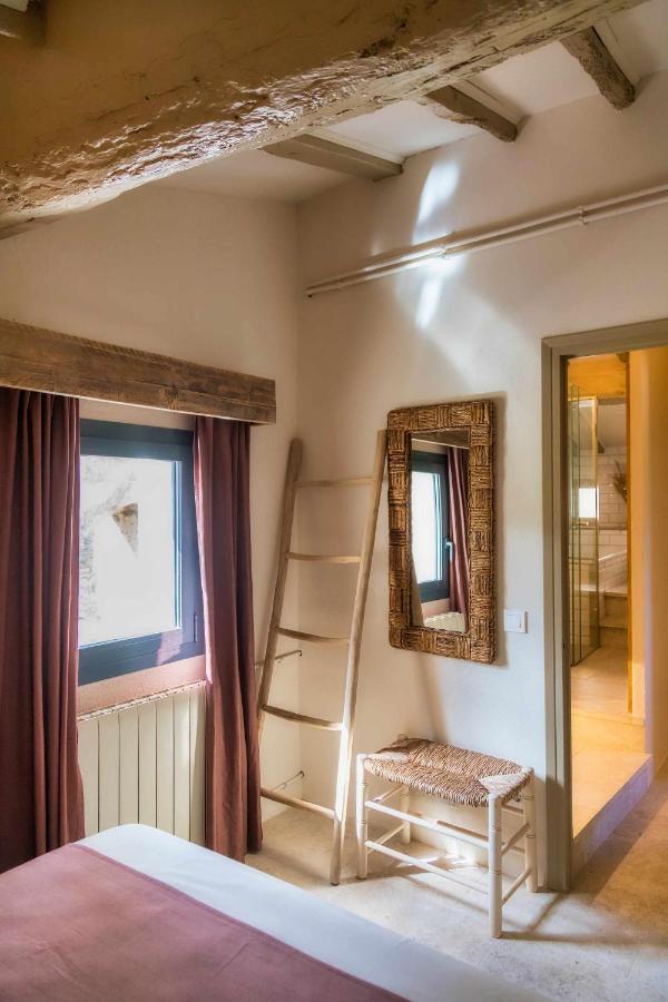 El Molino De Besalu Casa Con Jardin Villa Exterior foto